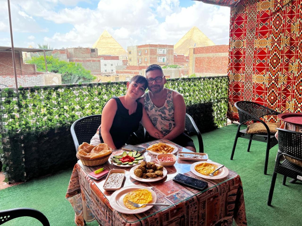 Bed and Breakfast Jana Pyramids View In 3 Kafret el-Gabal Zewnętrze zdjęcie