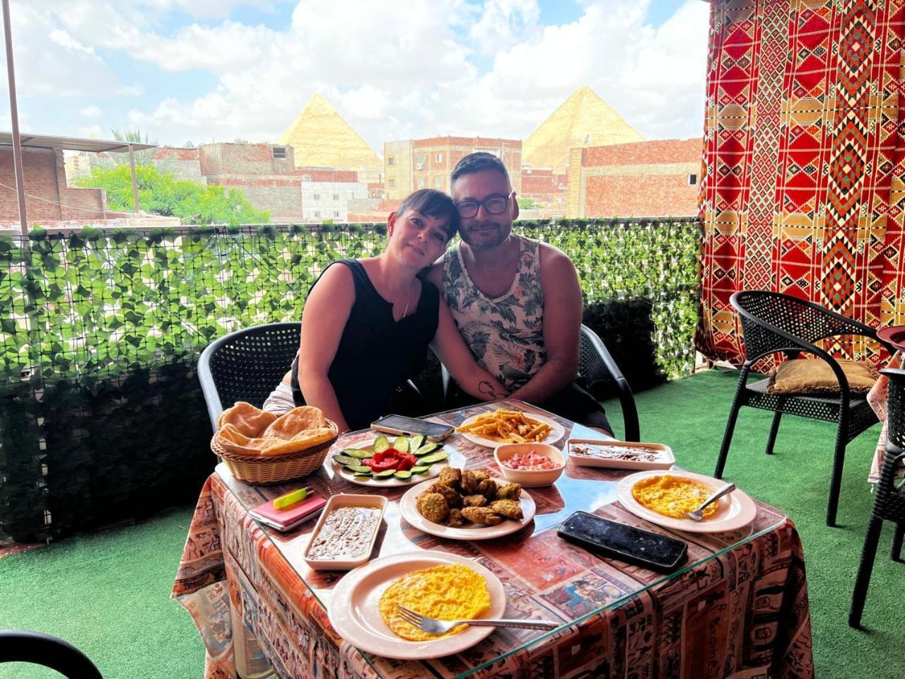 Bed and Breakfast Jana Pyramids View In 3 Kafret el-Gabal Zewnętrze zdjęcie