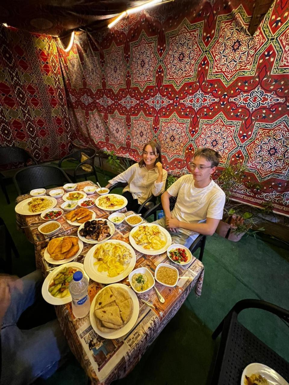 Bed and Breakfast Jana Pyramids View In 3 Kafret el-Gabal Zewnętrze zdjęcie